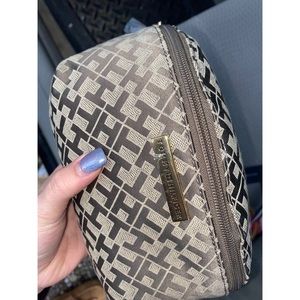 Tommy Hilfiger xbody fanny pack